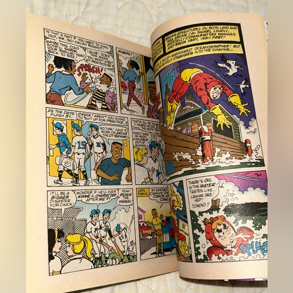 📚BOOK SALE 5 for $20📚 Archie Comic Book Laugh Magazine No. 129 September 1996 - Picture 6 of 9